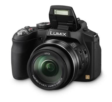 Panasonic DMC-FZ200EG9 Fotocamera Digitale Bridge da 12.1 MP, Schermo LCD 3", Obiettivo Leica DC 24x Full HD, Sequenza a 12 fps, Light Speed AF, Nero